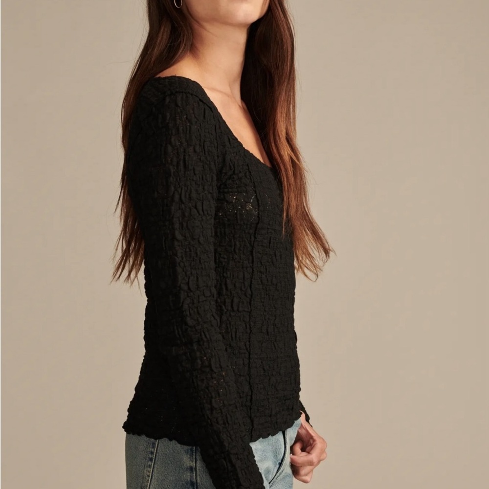 Old Navy Black Textured Long Sleeve Top